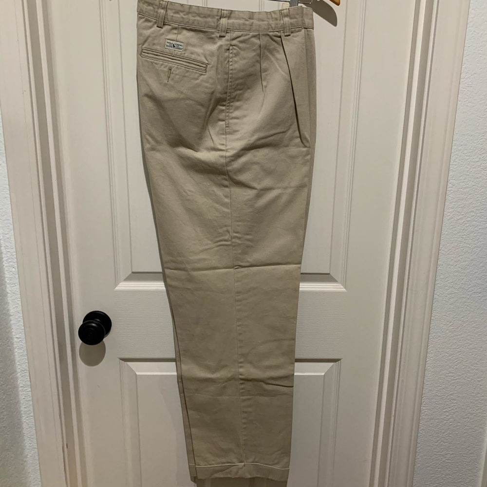 Polo chinos